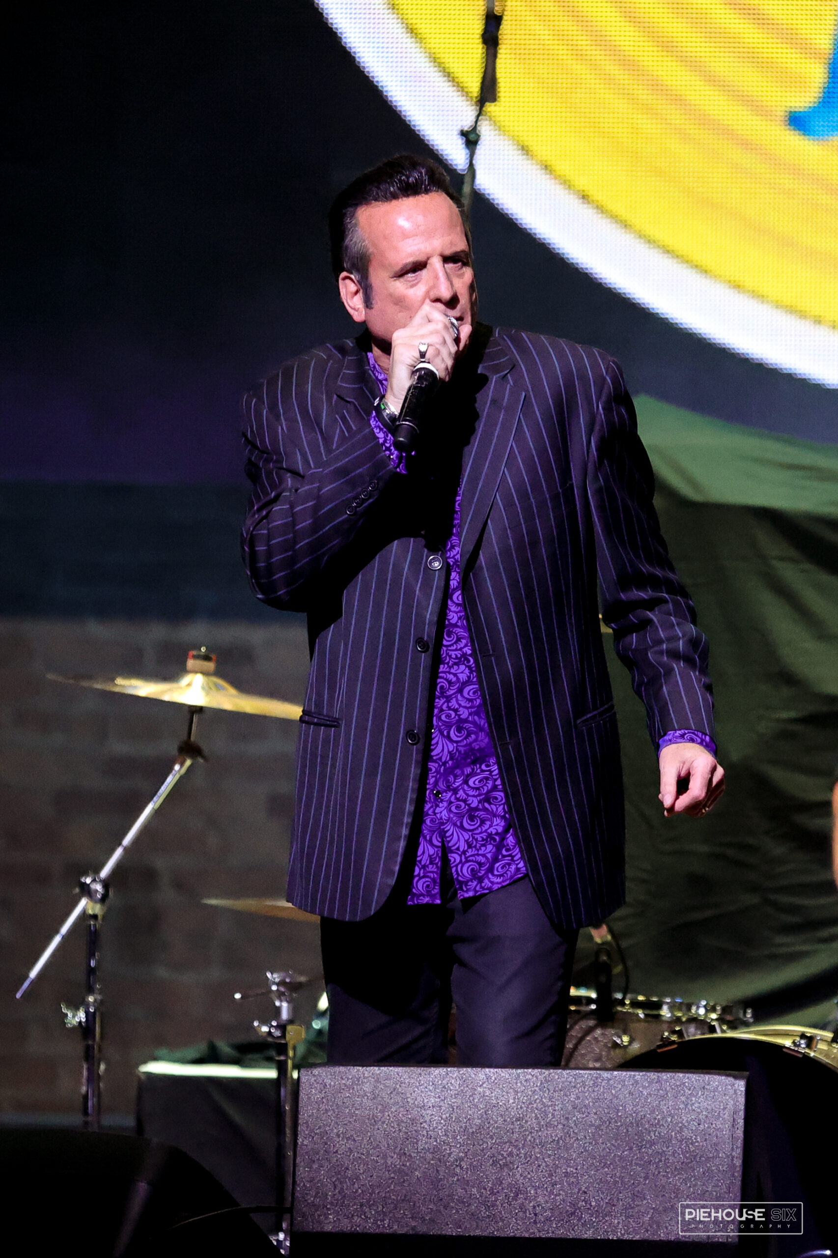 Moe Jo's Jukebox performing